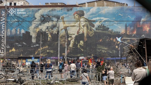 Аварийно-спасательные работы на местах попаданий в Киеве продолжаются, 78 пострадавших – ГСЧС