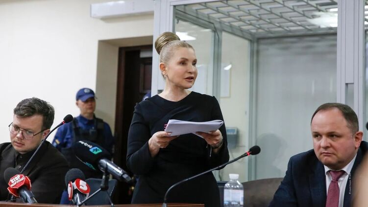 ВАКС вернул Юлии Тимошенко деньги и заграничные паспорта