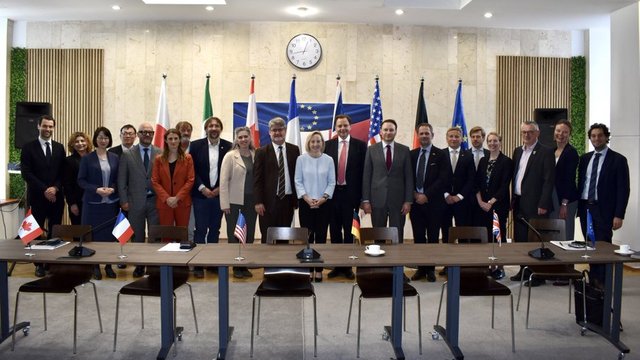 Послы G7 продолжают свою работу в Украине