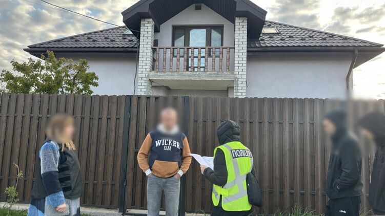 Правоохранители устроили облаву на военкомов по всей Украине