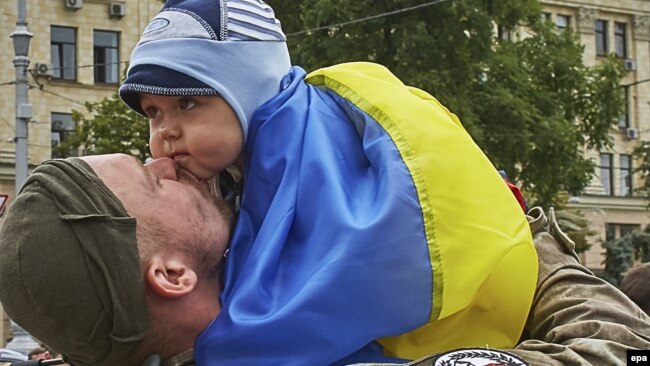 В Украине изменят правила службы для беременных военных и родителей-одиночек: законопроект 13436 подан в Раду
