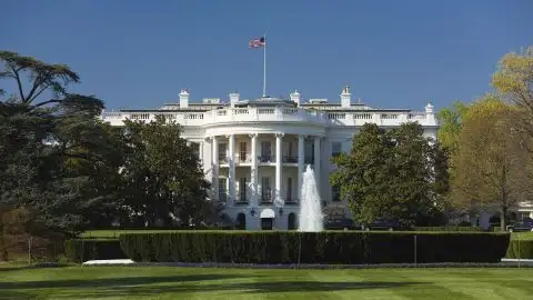 В США восемь человек обвинили в подготовке теракта на день рождения Трампа