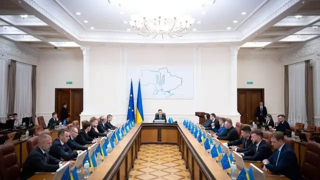 Кабмин Украины ускорит внедрение реформ для привлечения внешнего финансирования и вступления в ЕС — Корецкий