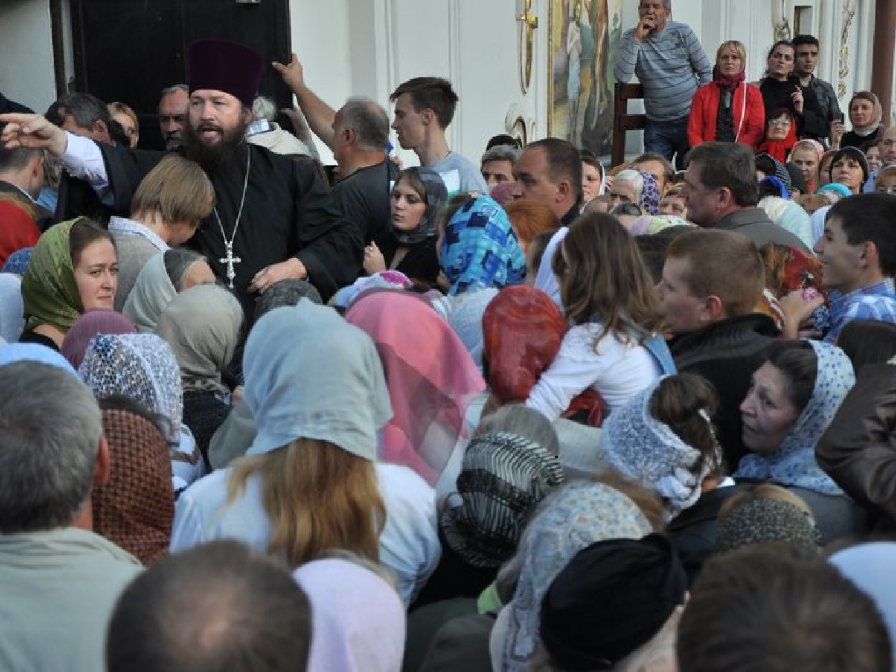 В Киево-Печерскую Лавру прибыла Плащаница Пресвятой Богородицы, 19 сентября 2012г.