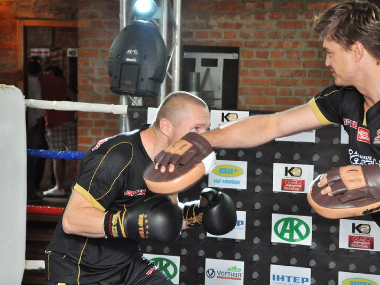 В Киеве покажут зрелищный бокс