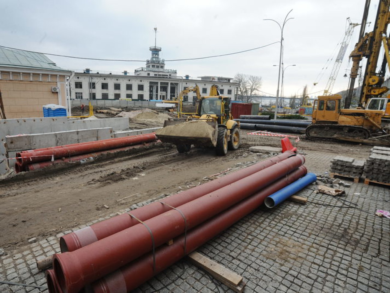 Реконструкция Почтовой площади в Киеве, 12 ноября 2012 г.