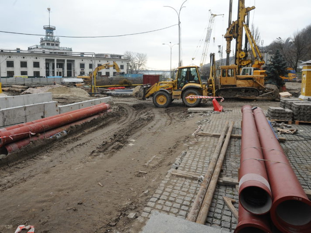 Реконструкция Почтовой площади в Киеве, 12 ноября 2012 г.