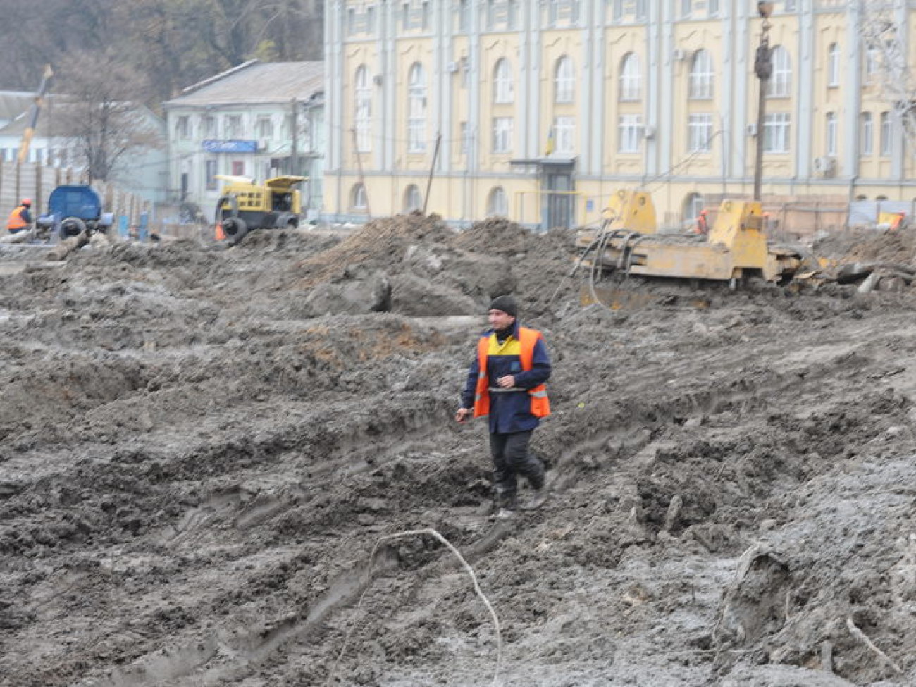 Реконструкция Почтовой площади в Киеве, 12 ноября 2012 г.