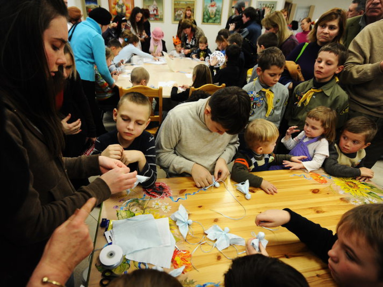 В Киеве можно увидеть авторские елочные игрушки, 8 декабря 2012г.