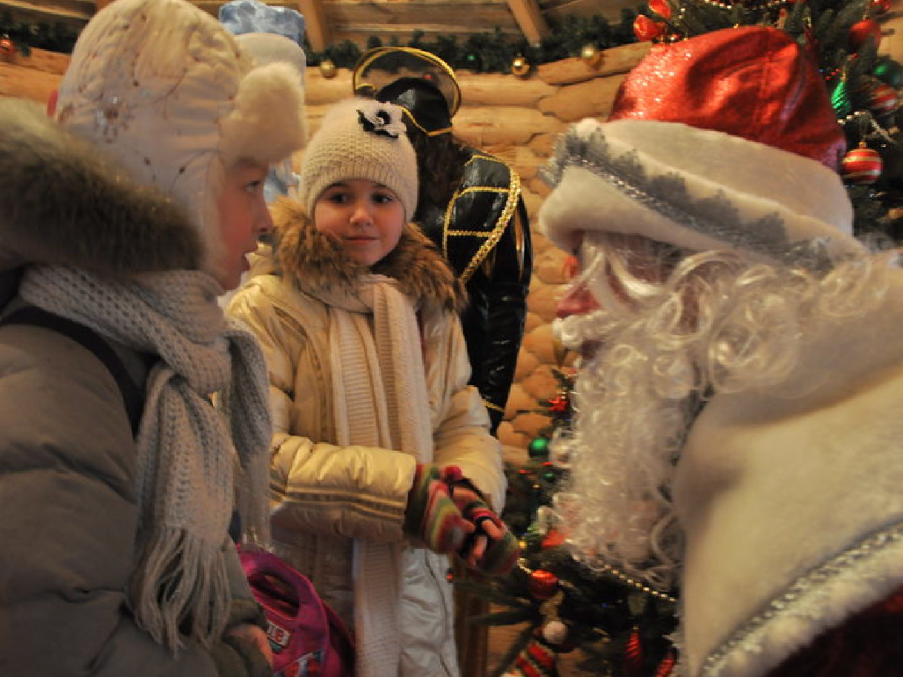 На Майдане Независимости открыли резиденцию Деда Мороза, 22 декабря 2012г.
