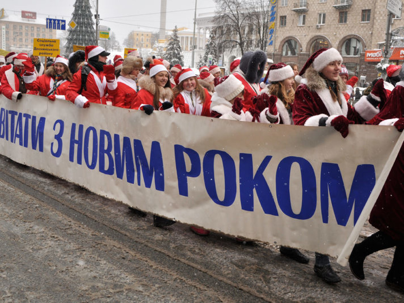 Общине Киева передали Вифлеемский огонь мира, 22 декабря 2012г.