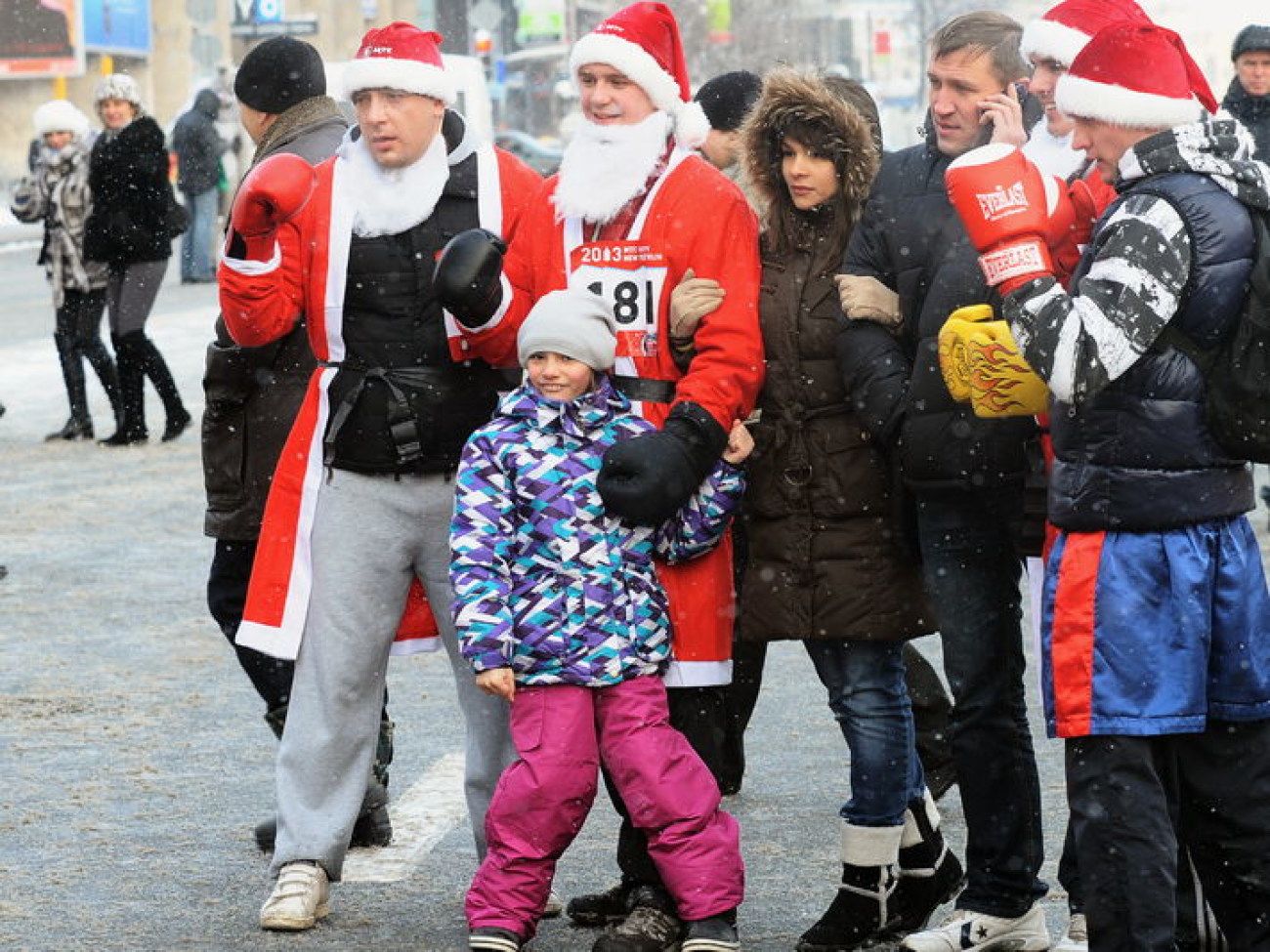 В Киеве состоялся Новогодний благотворительный пробег, 23 декабря 2012г.