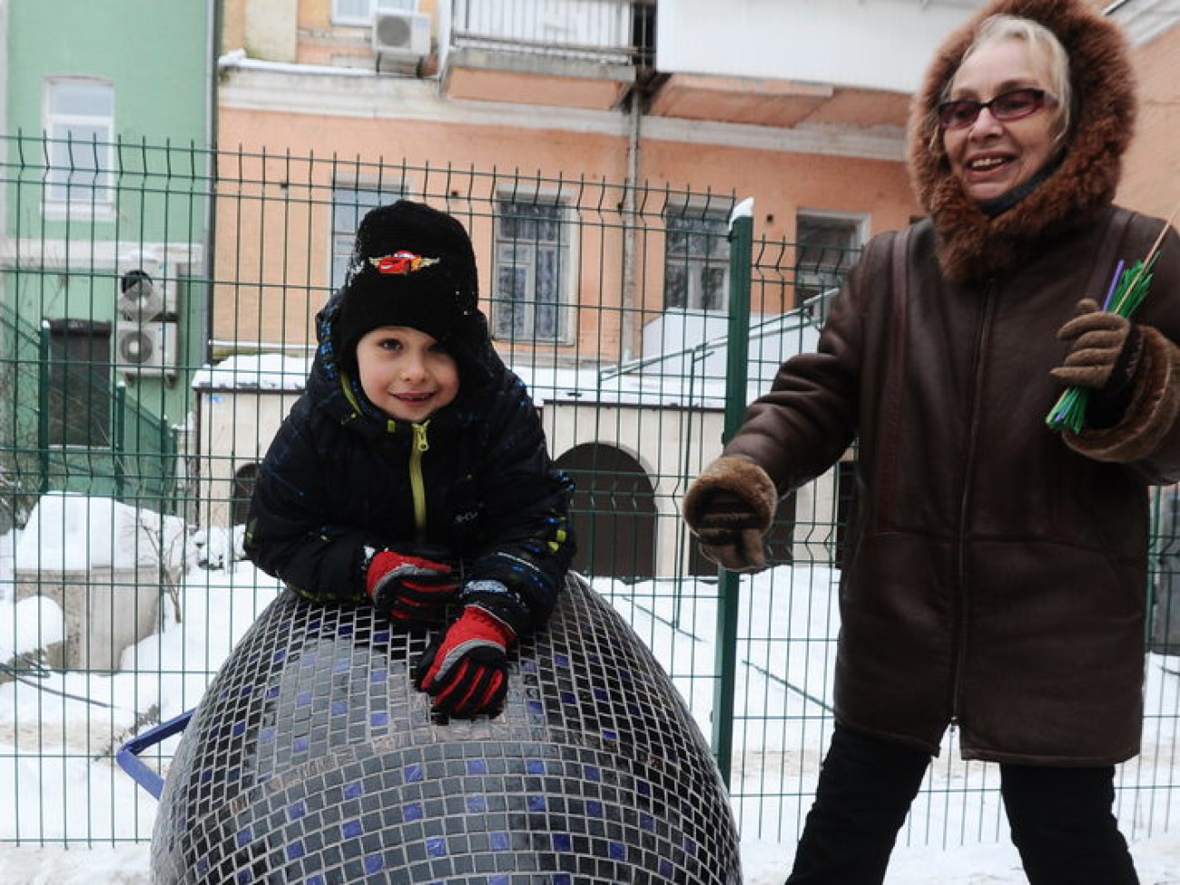 На Пейзажной аллее появился новый арт-объект, 14 января 2013г.