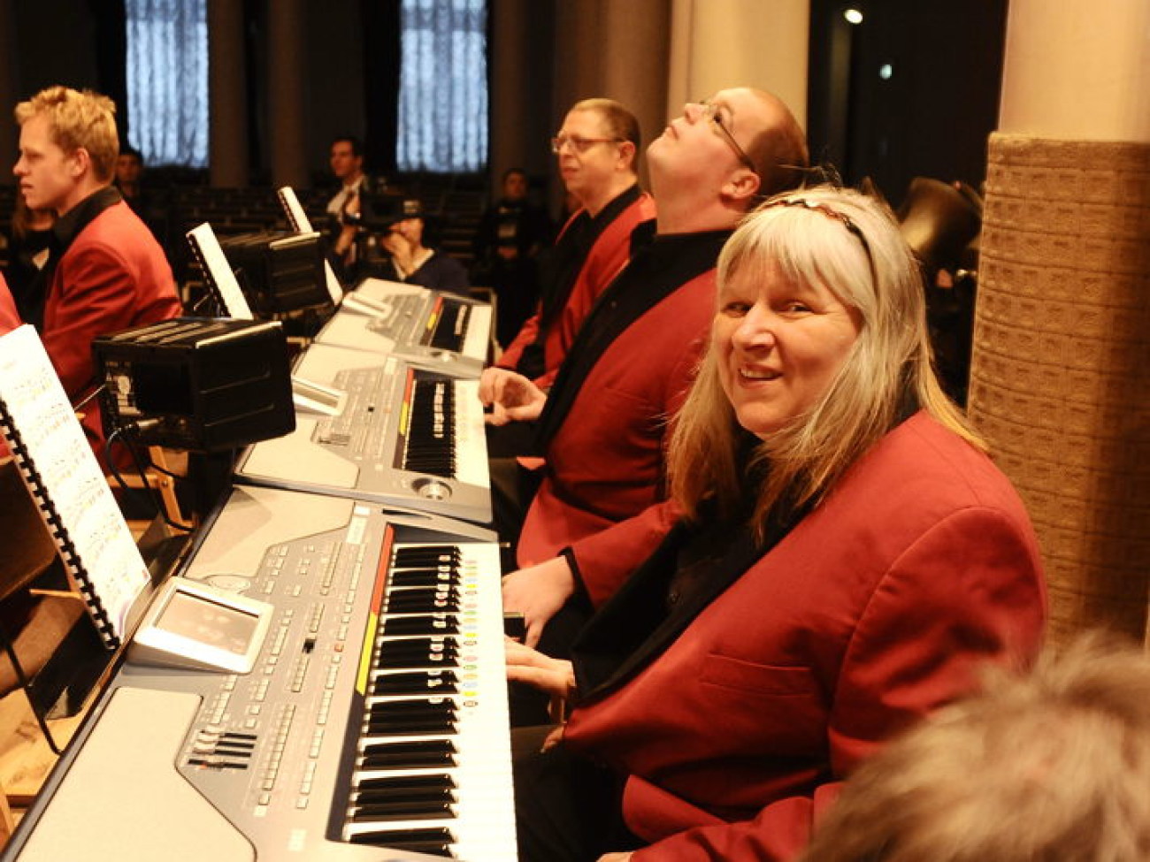 Голландский оркестр из музыкантов с синдромом Дауна Jostiband Orchestra приехал в Киев, 28 января 2013г.