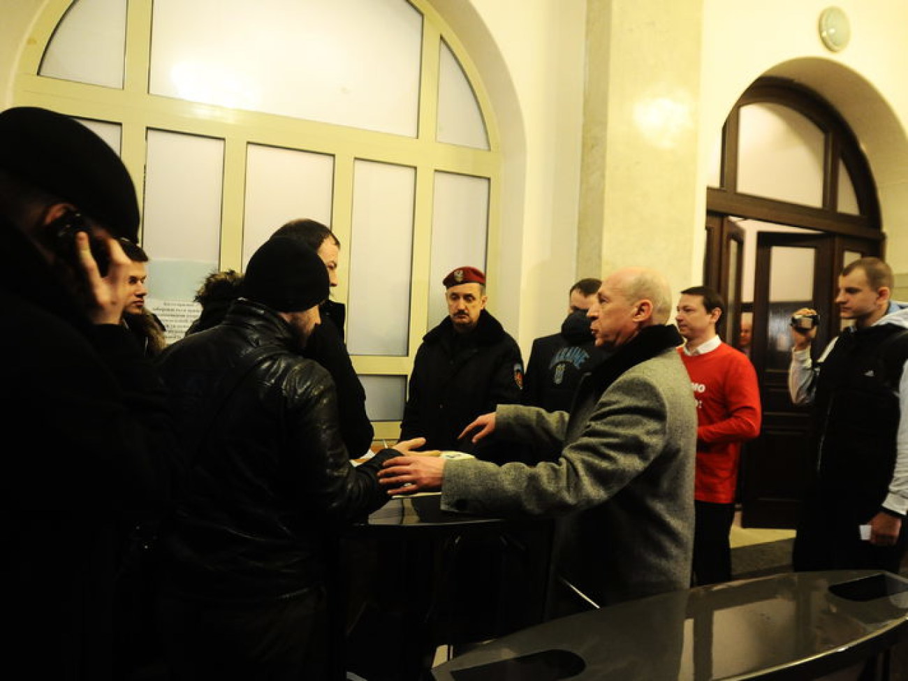Киевсовет заработал, представители общественности тоже в зале, 8 февраля 2013г.
