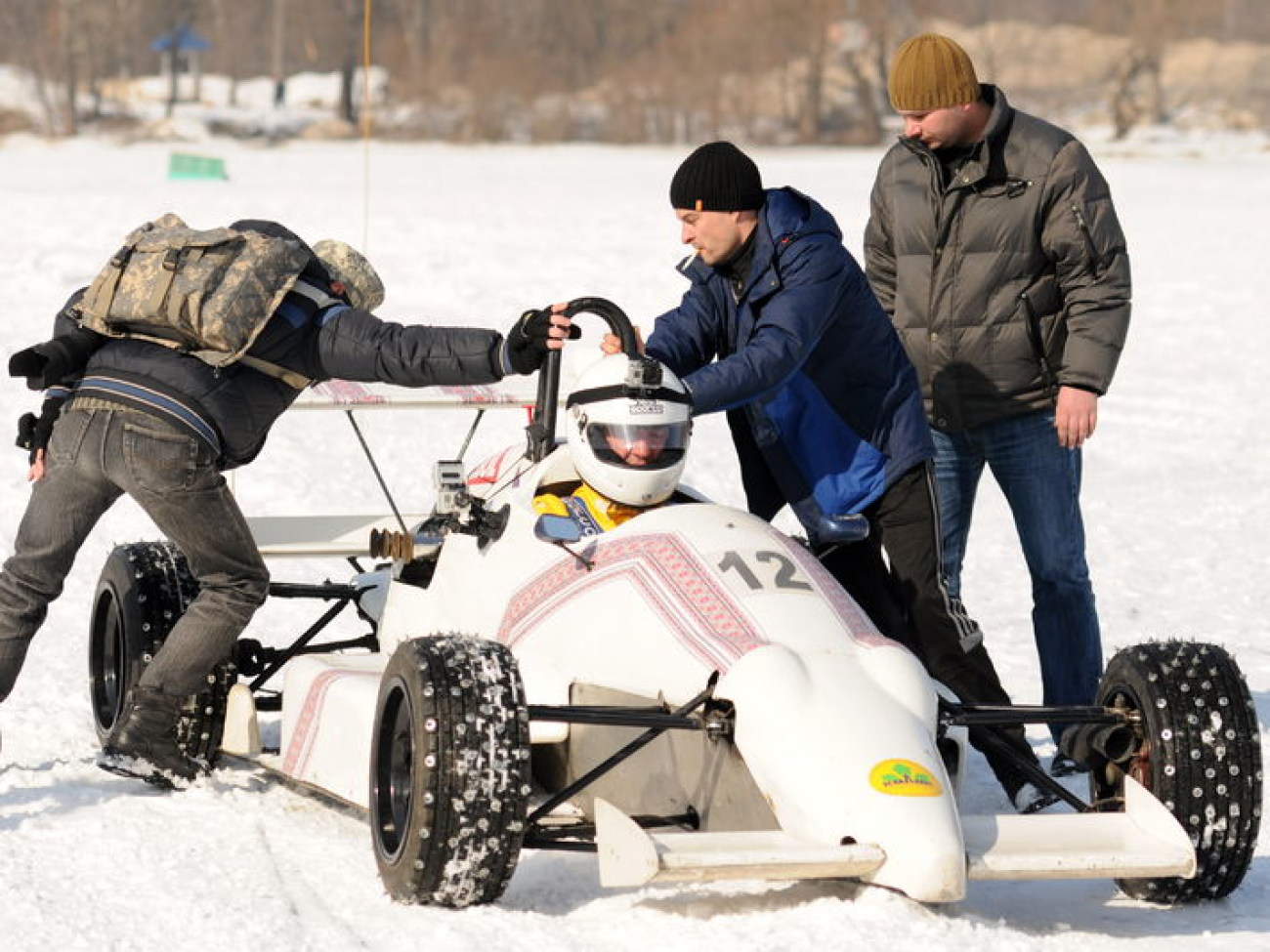 В Киеве состоялся зимний фестиваль экстремальных видов спорта Snow Free Games, 24 февраля 2013г.