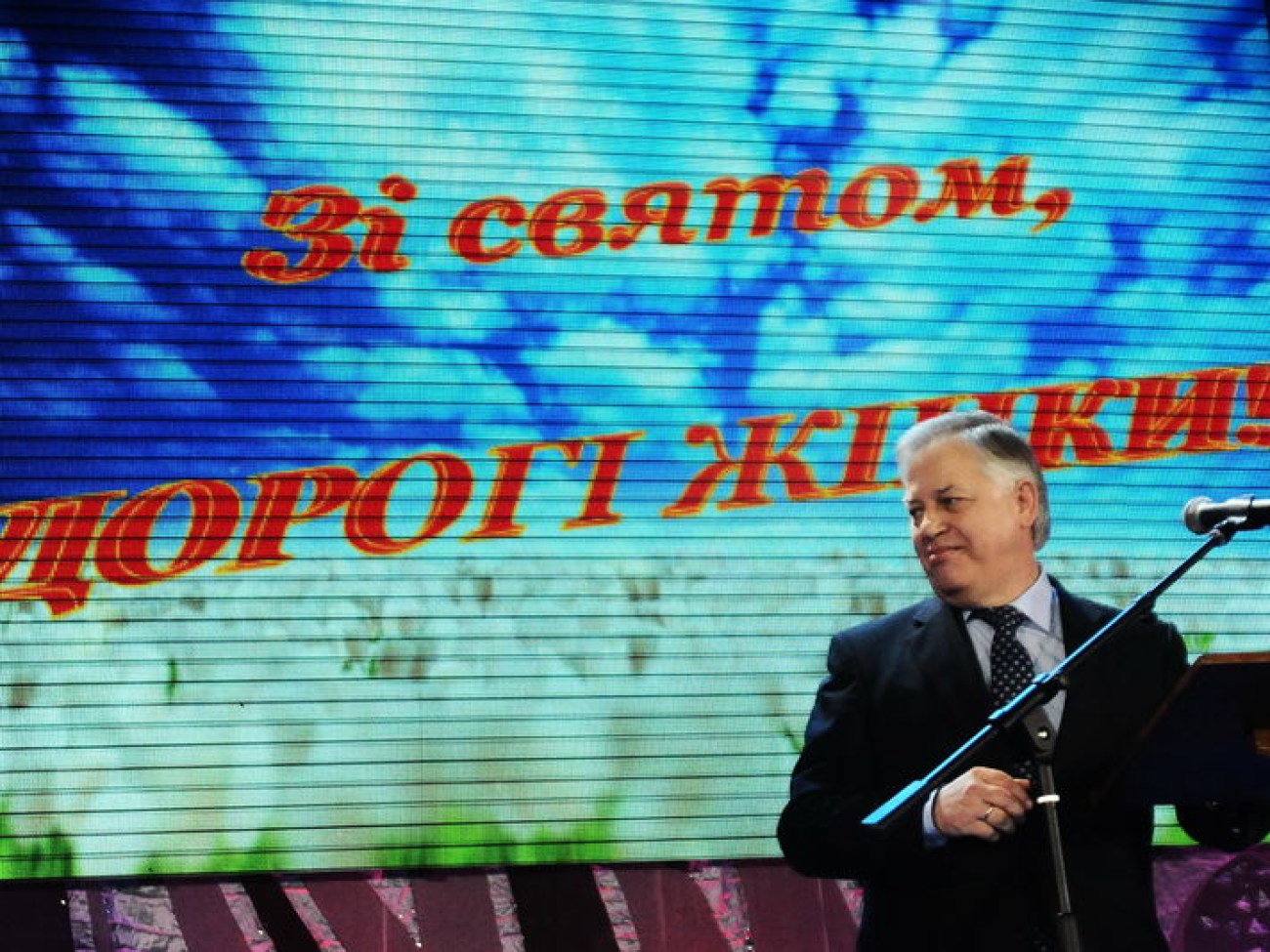 Коммунисты поздравили с 8 Марта женщин-тружениц, 6 марта 2013г.