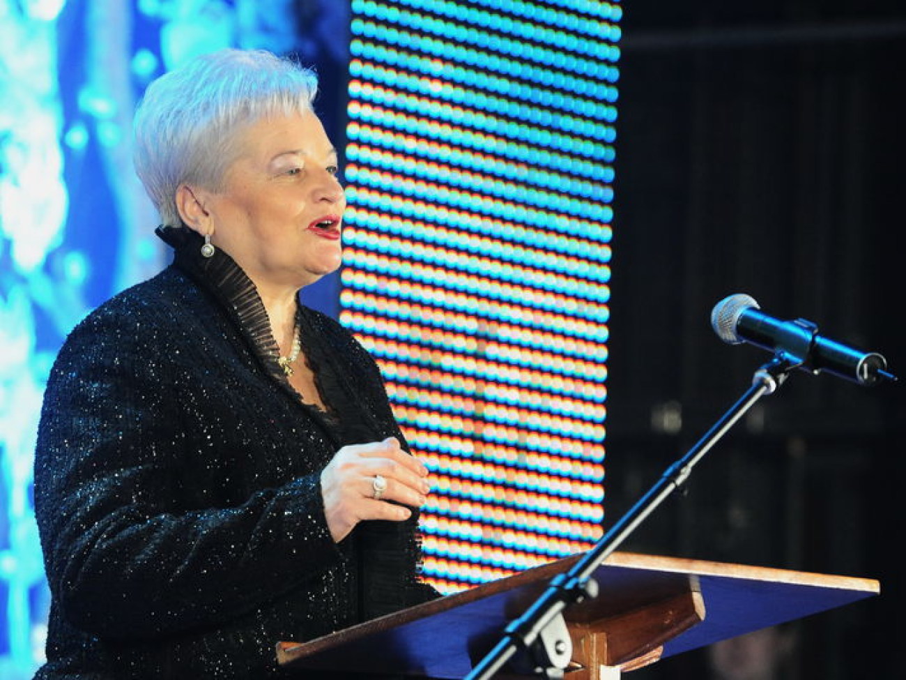 Коммунисты поздравили с 8 Марта женщин-тружениц, 6 марта 2013г.