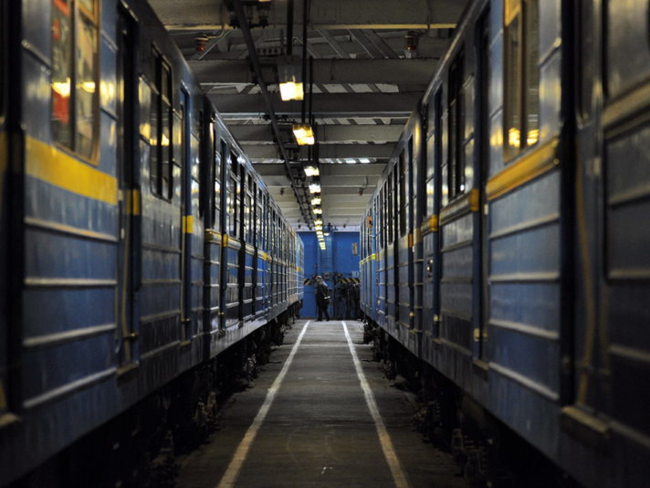 Попов передал вагоны метро на модернизацию Крюковскому заводу