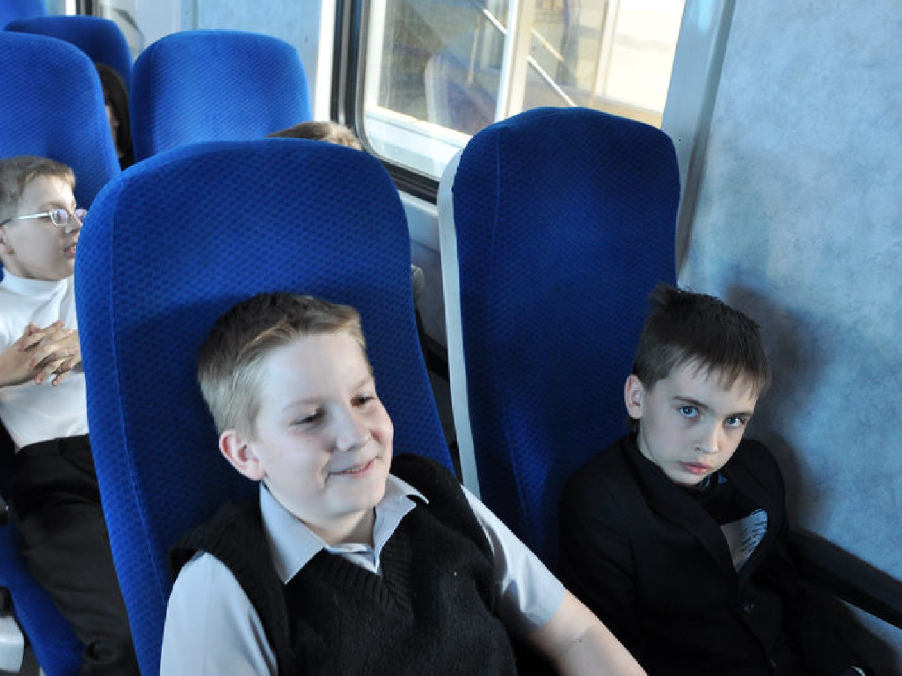 Киевским детям читали лекцию в ретро поезде, 19 апреля 2013г.