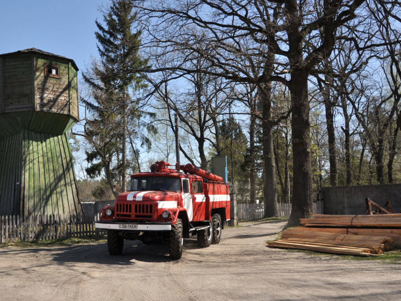 Пожарные проверили столичные леса, 26 апреля 2013г.