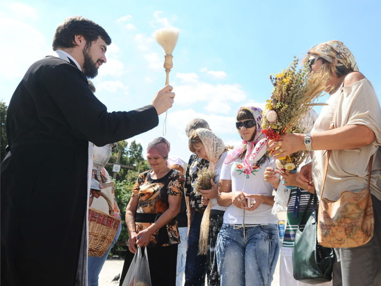 Празднование Яблочного Спаса в Киеве