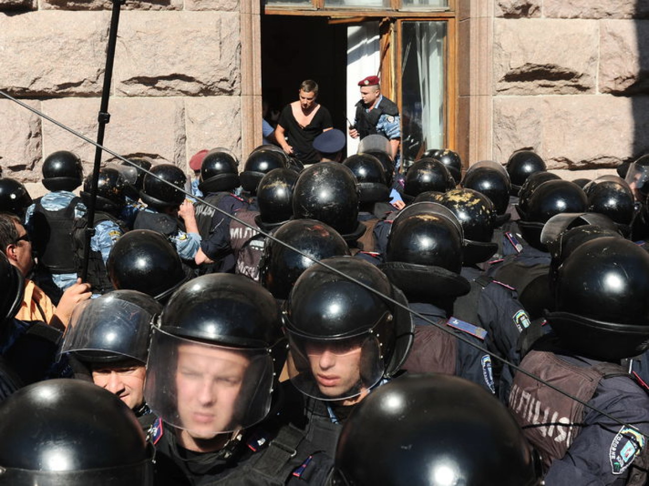 Пикет под стенами КГГА в Киеве