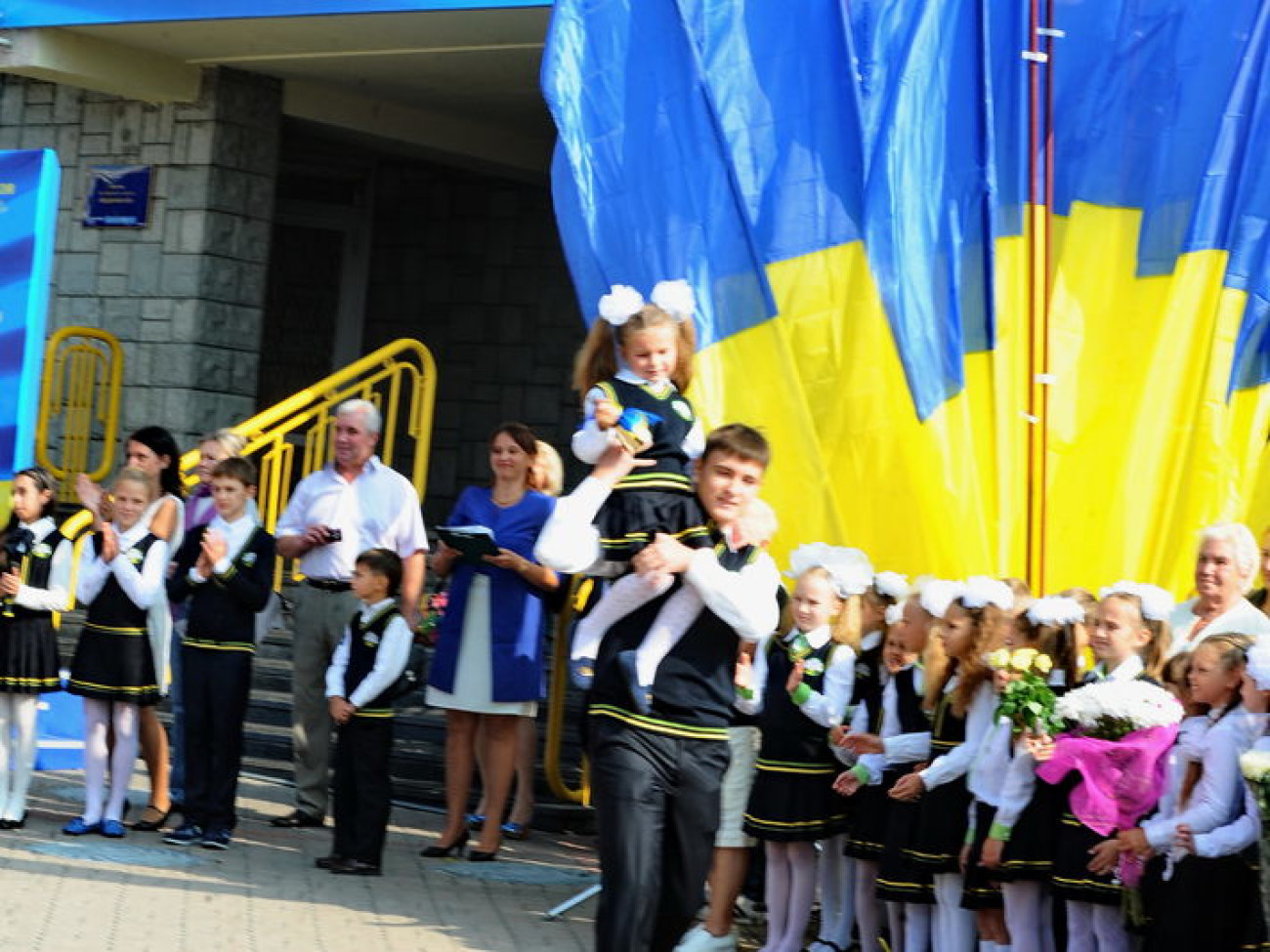 Президент Украины также начал учебный год, 1 сентября 2013г.