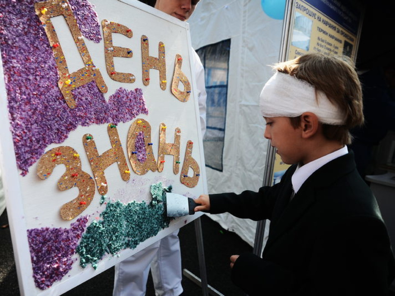 День знаний в столичных школьников линейкой не закончился