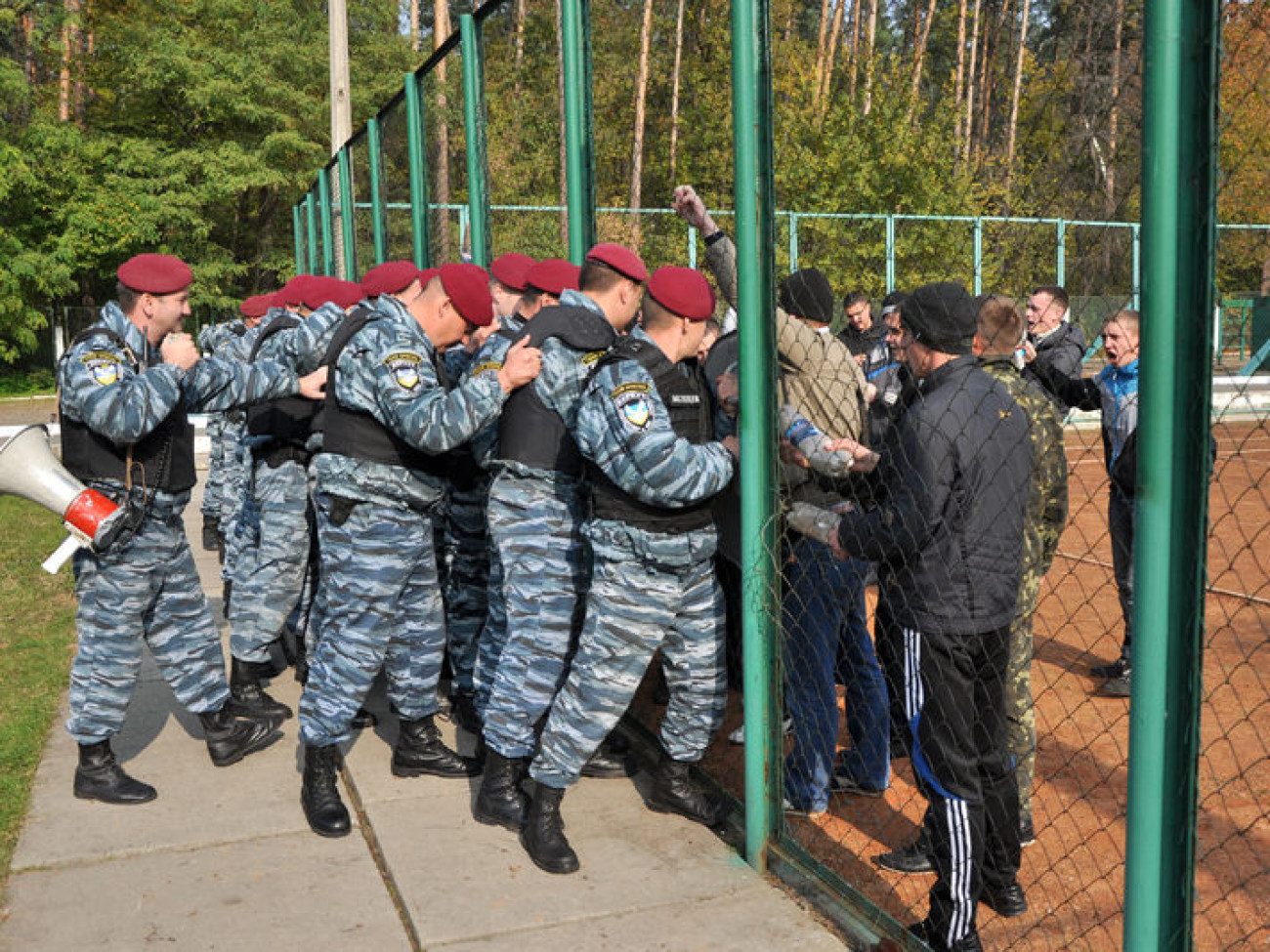 В Киеве соревновались медицинские силовики, 9 октября 2013г.