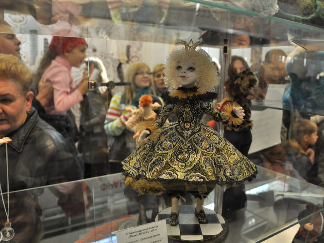 В Киеве проходит Международный салон кукол «Модна лялька»