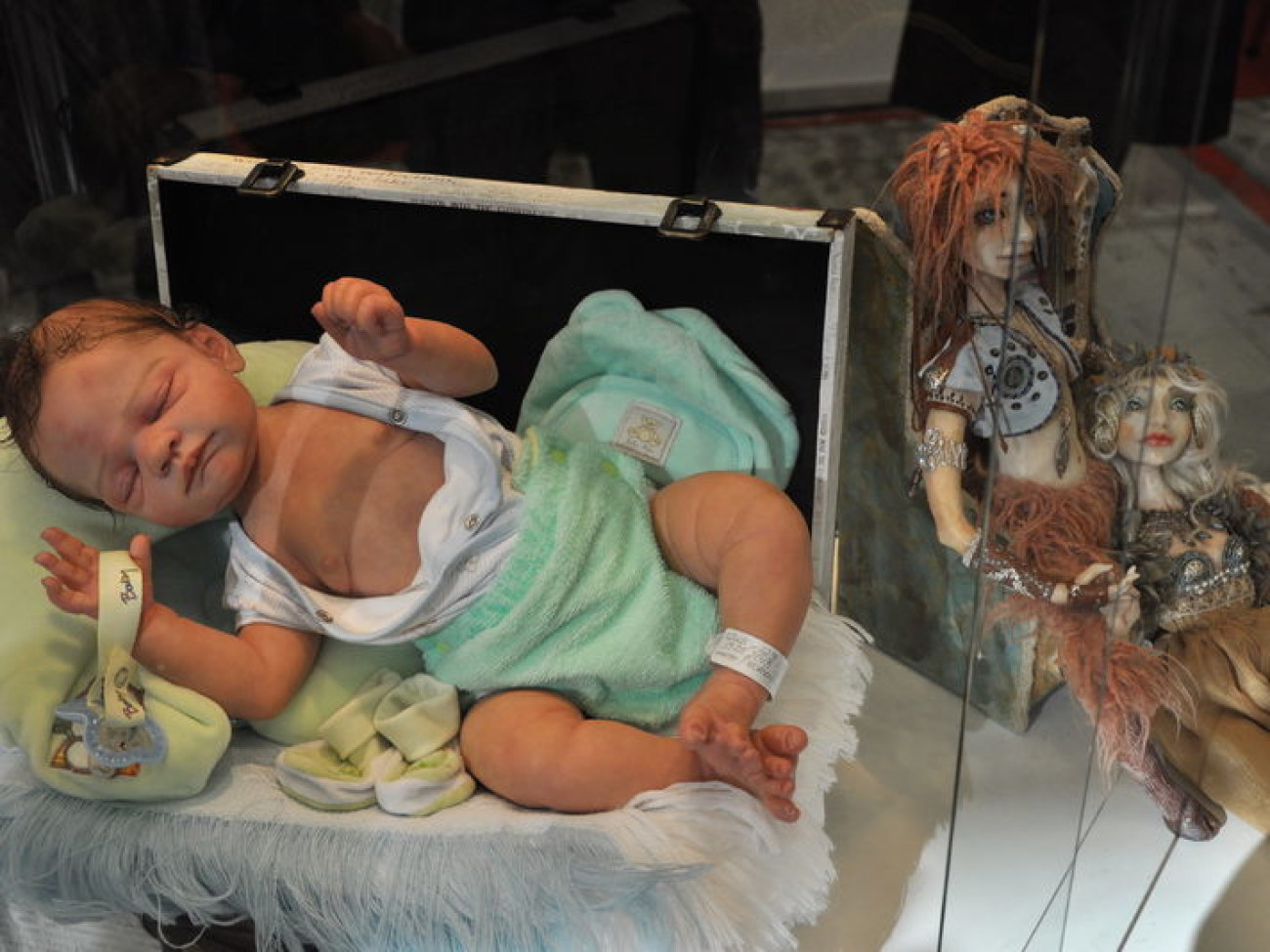 В Киеве проходит Международный салон кукол «Модна лялька»