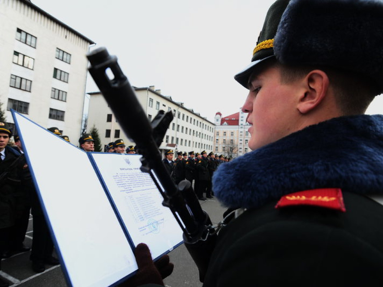 Отдельный полк Президента Украины пополнился тремя сотнями молодых воинов