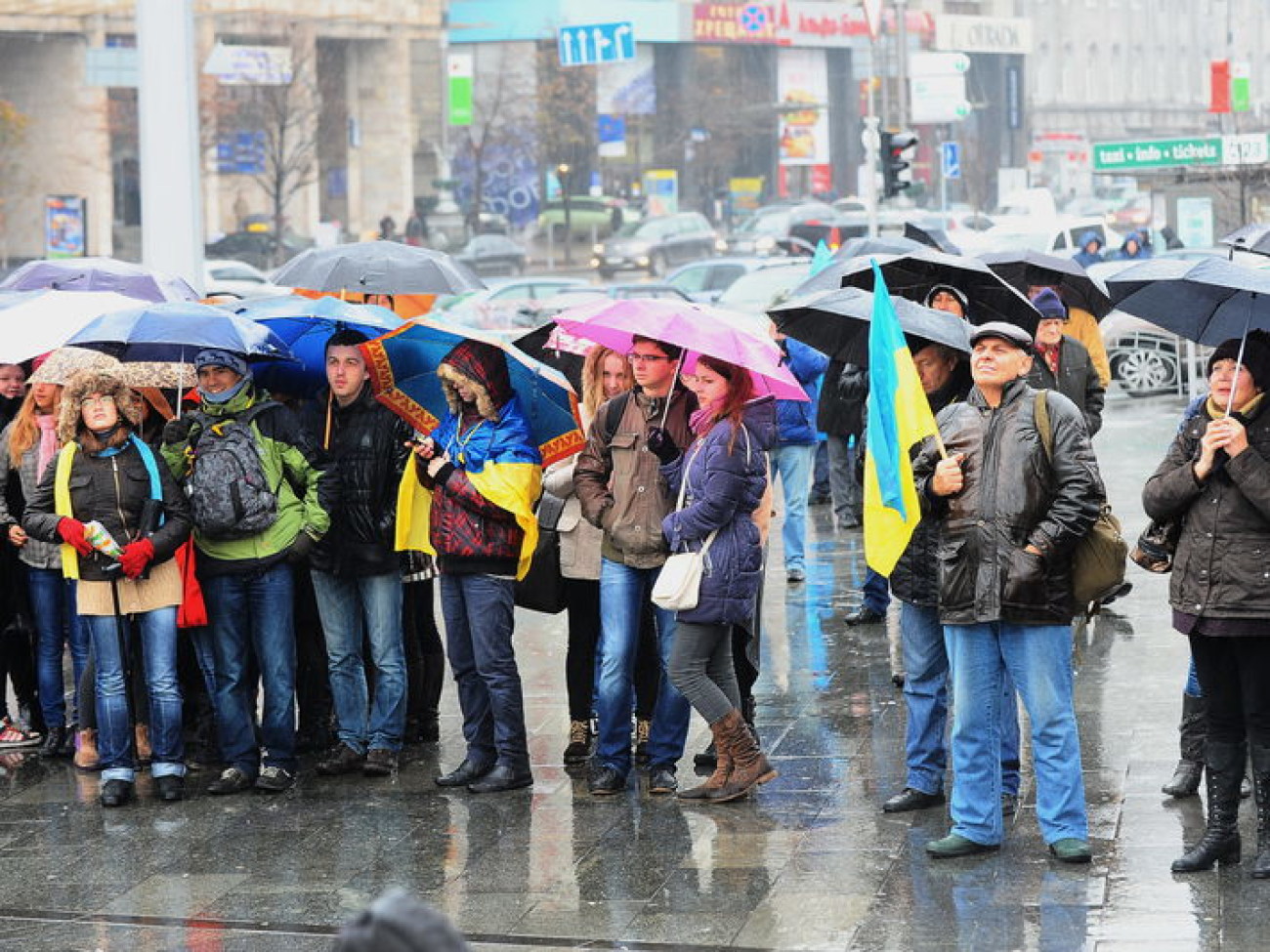 9-я годовщина &#171;оранжевой революции&#187;&#8230; на Майдане &#8212; новый повод, 22 ноября 2013г.