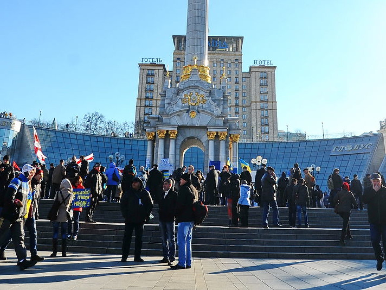 С утра Майдан Незалежности пустеет, 27 ноября 2013г.