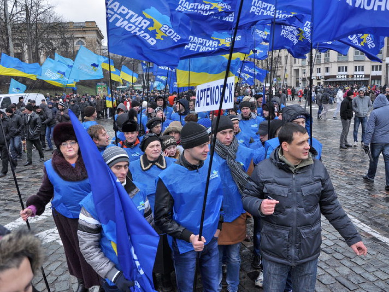 В Киеве два Майдана: сторонников и противников ЕС, 29 ноября 2013г.