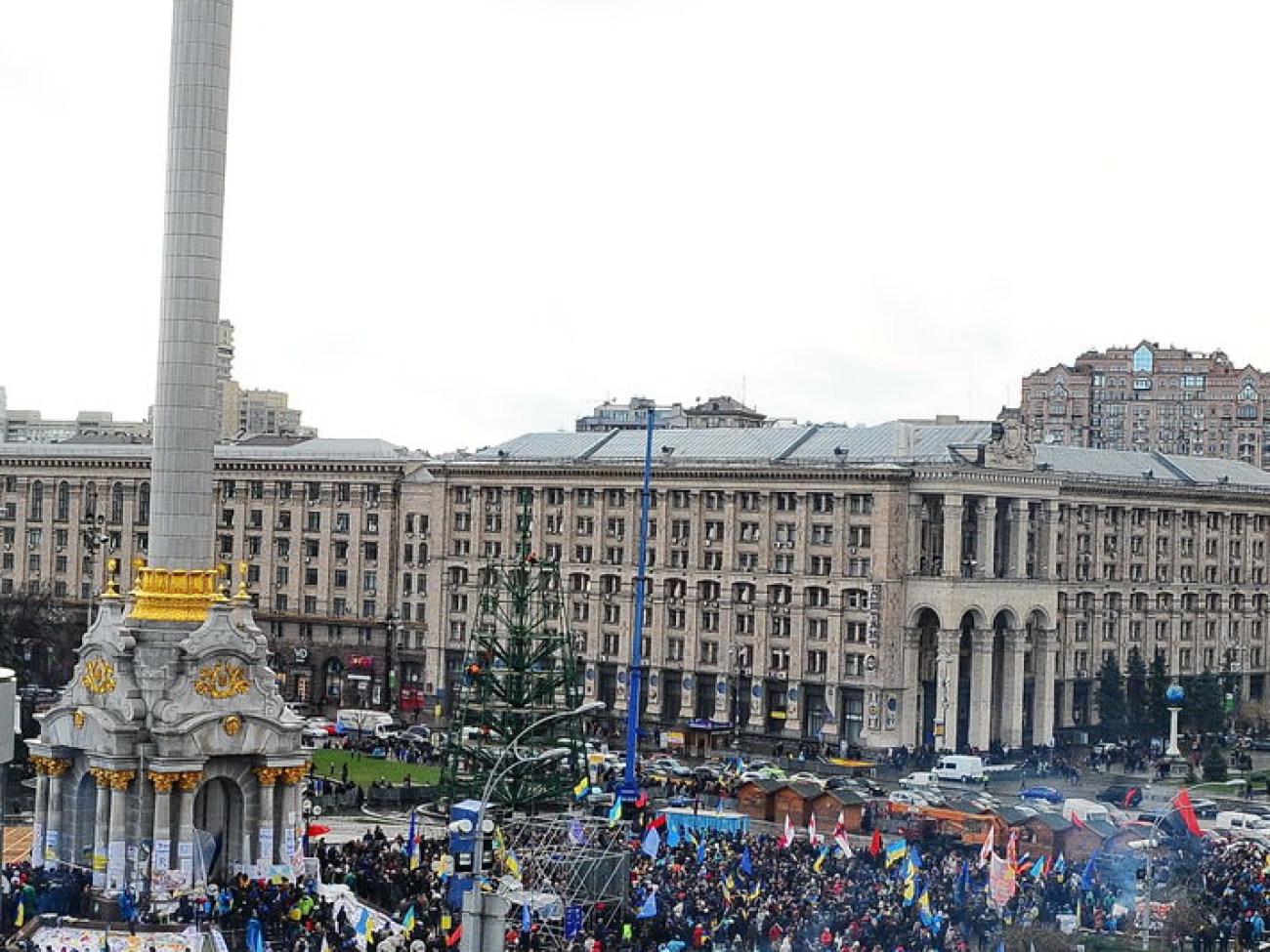 В Киеве два Майдана: сторонников и противников ЕС, 29 ноября 2013г.