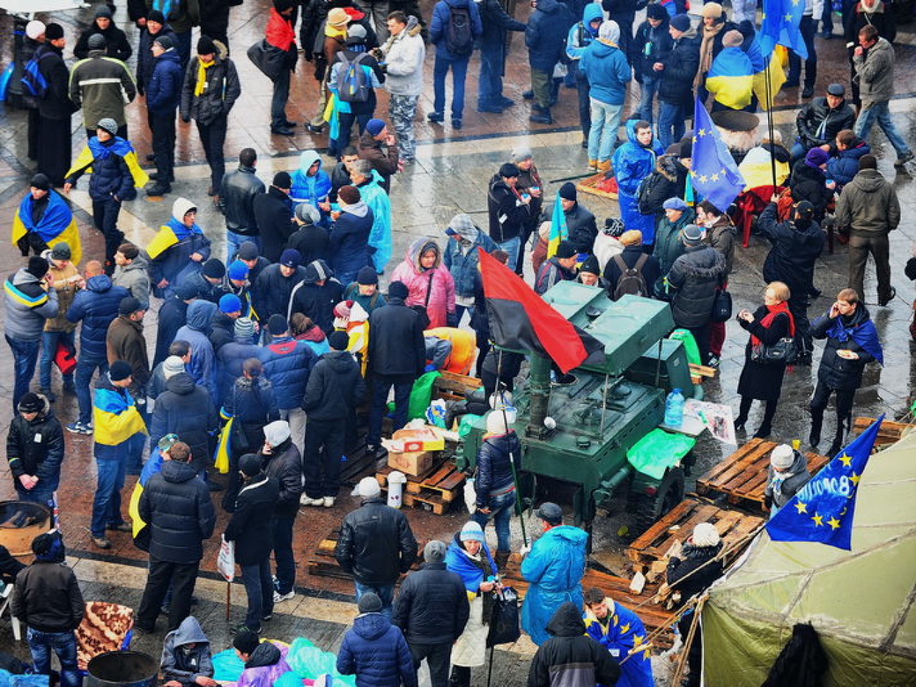 В Киеве два Майдана: сторонников и противников ЕС, 29 ноября 2013г.