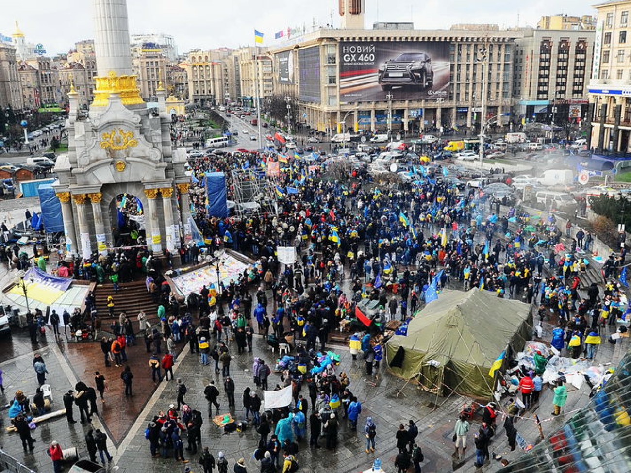 В Киеве два Майдана: сторонников и противников ЕС, 29 ноября 2013г.