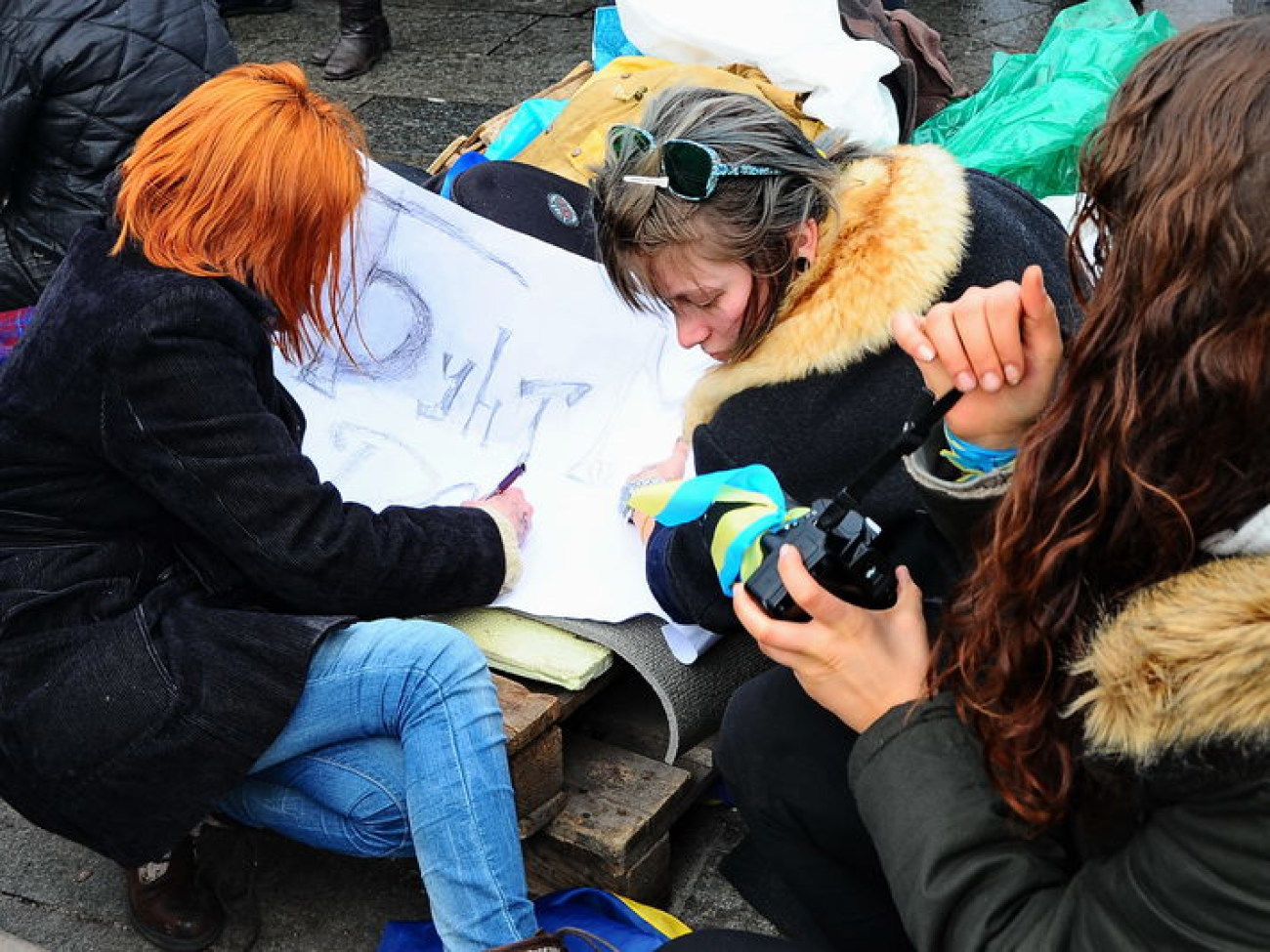 В Киеве два Майдана: сторонников и противников ЕС, 29 ноября 2013г.