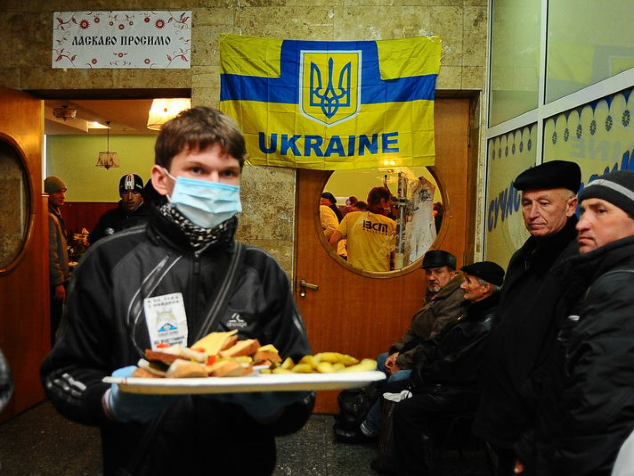 Федерация профсоюзов Украины стала убежищем для революционеров, 2 декабря 2013г.