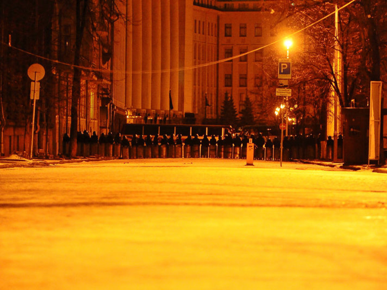 Ночь перед вече прошла спокойно, 8 декабря 2013г.