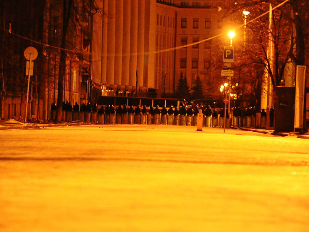 Ночь перед вече прошла спокойно, 8 декабря 2013г.