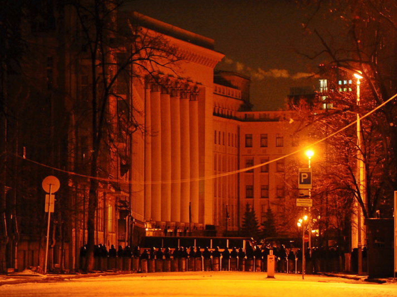 Ночь перед вече прошла спокойно, 8 декабря 2013г.