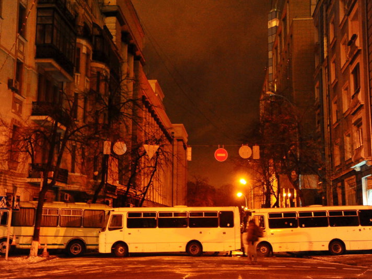 Ночь перед вече прошла спокойно, 8 декабря 2013г.