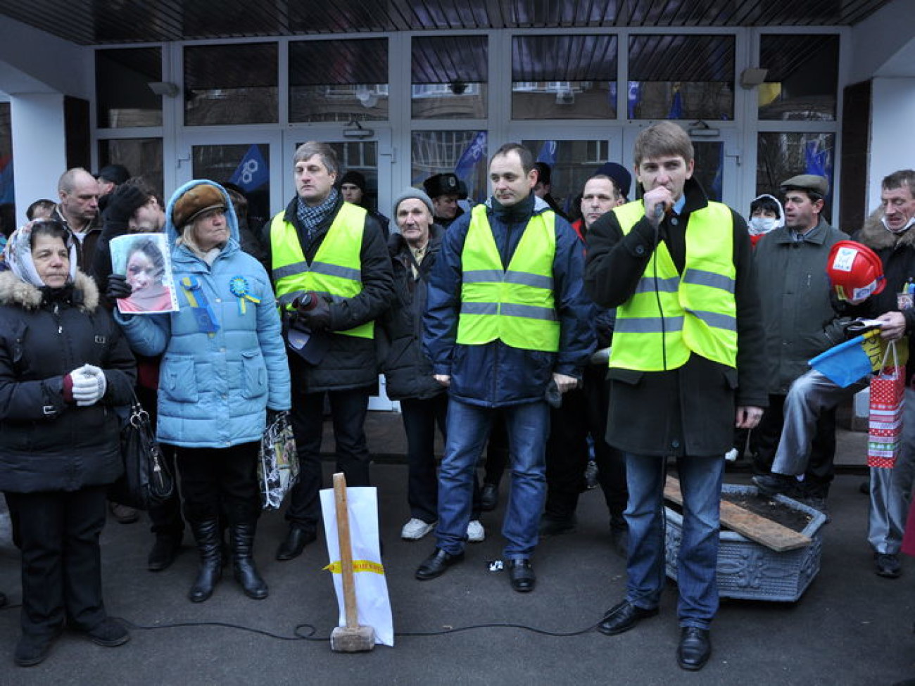 В Киеве начались протесты из-за избиения журналистки Чорновил