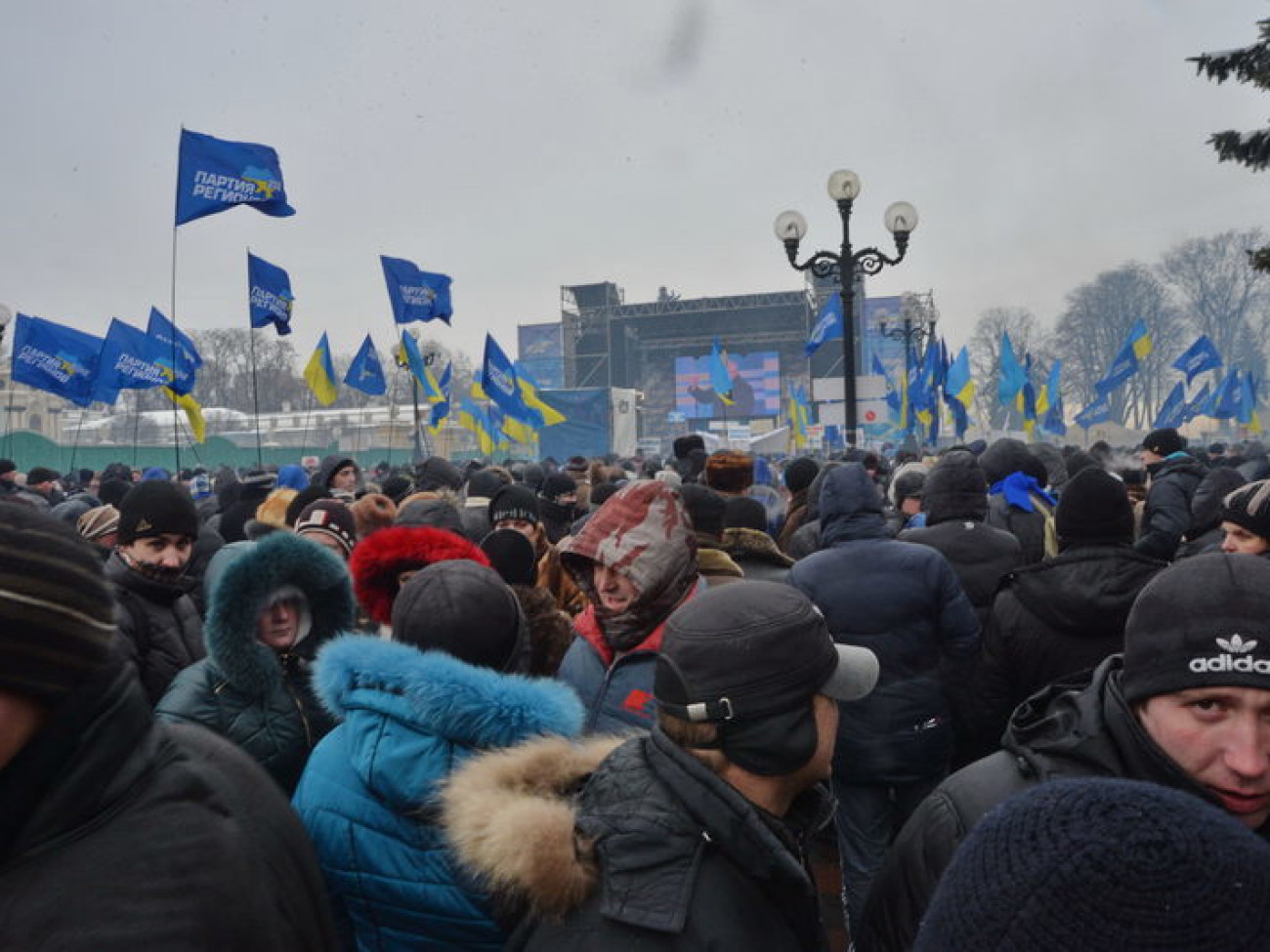 Антимайдан приехал поддержать власть всего на день, 28 января 2014р.