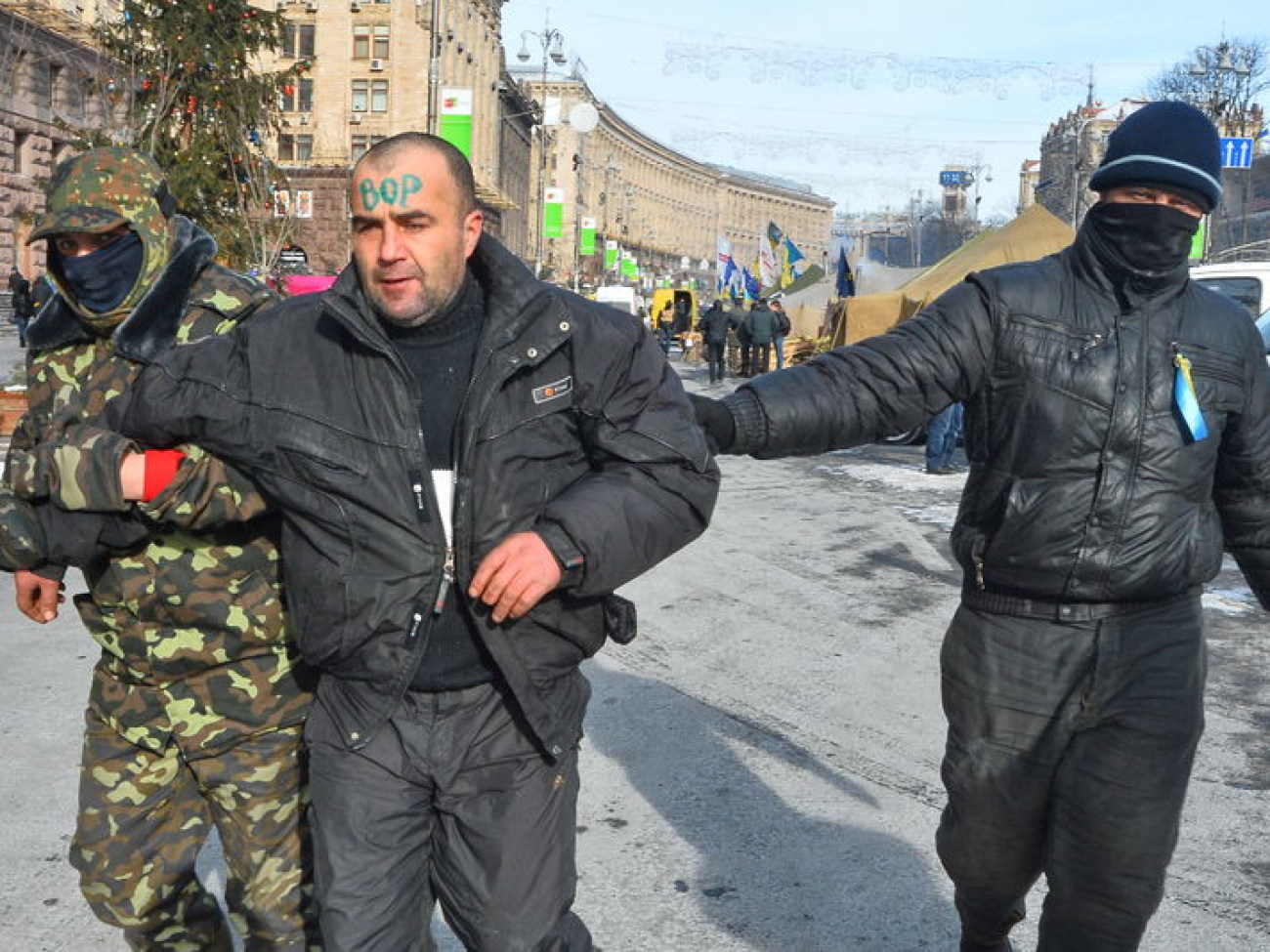 Перемирие в центре Киева продолжается, 1 февраля 2014г.