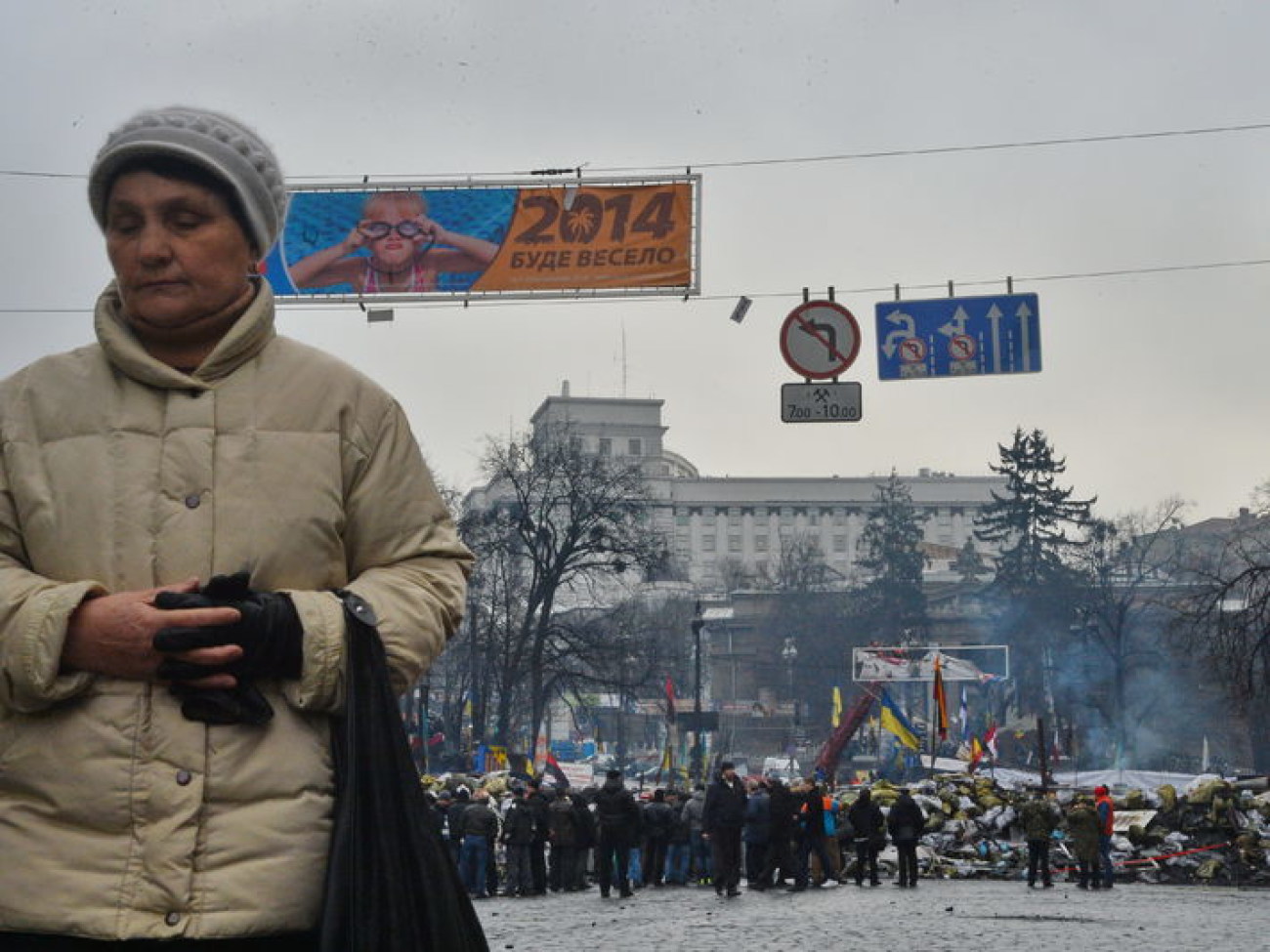 На Грушевского начали пропускать пешеходов, 17 февраля 2014г.