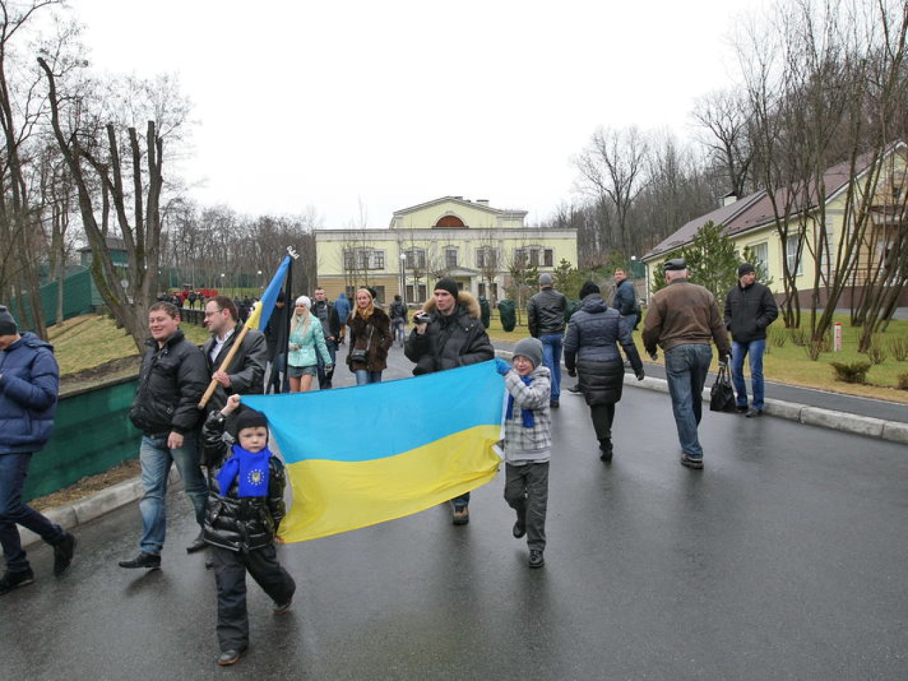 Межигорье вернули государству, 23 февраля 2014г.